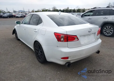 2011 Lexus Is 250 z USA, uszkodzony, nr VIN JTHBF5C25B5136078